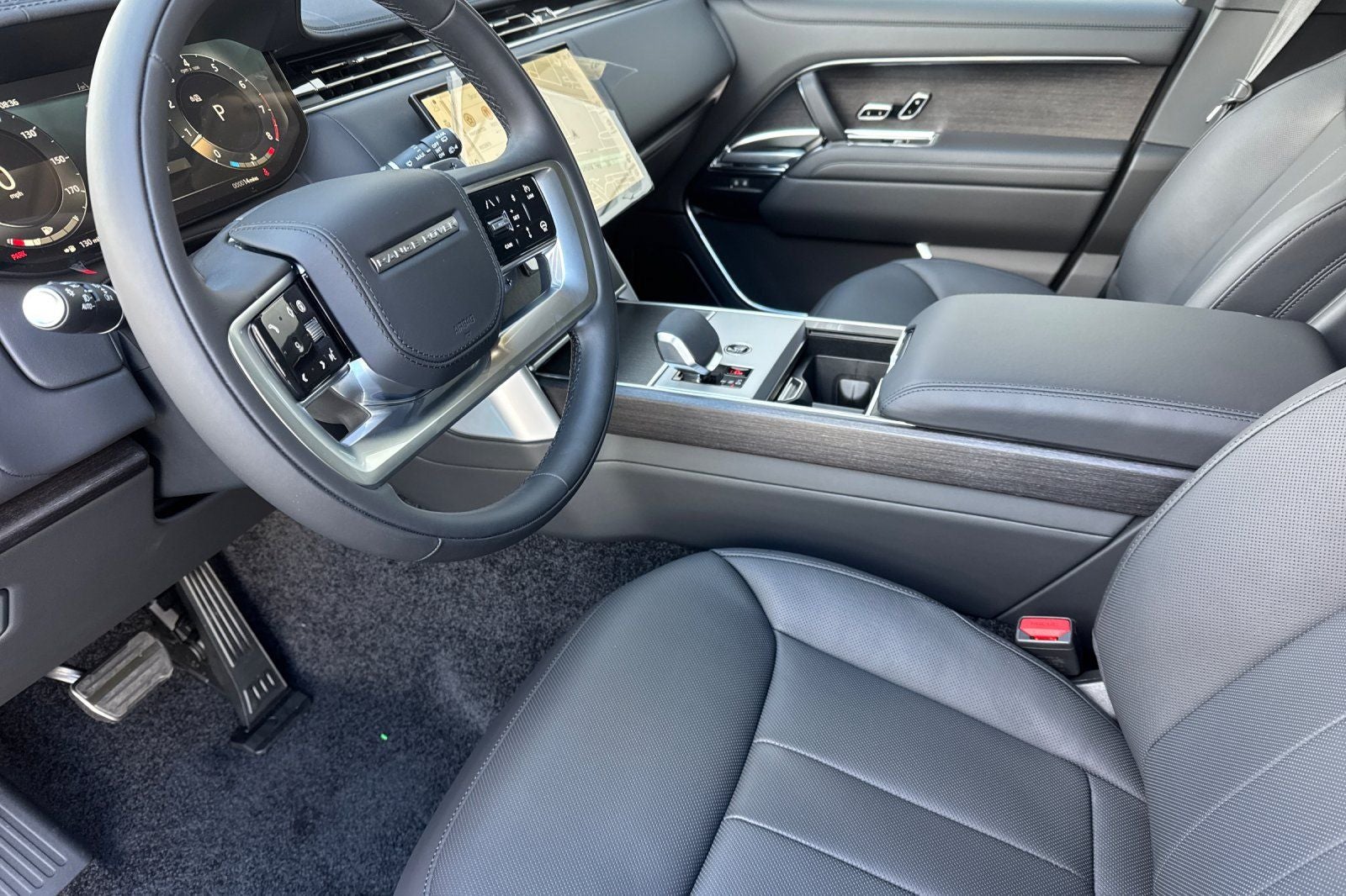 2026 Land Rover Range Rover SE