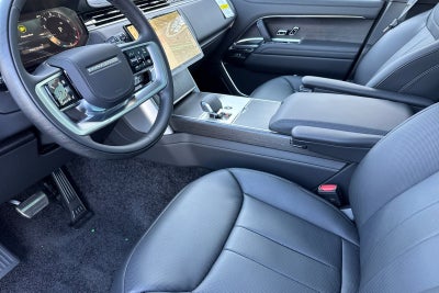 2026 Land Rover Range Rover SE