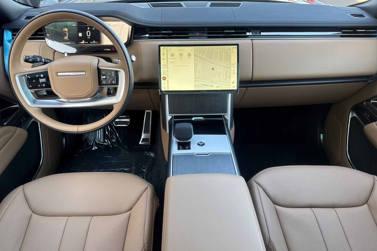 2026 Land Rover Range Rover SE