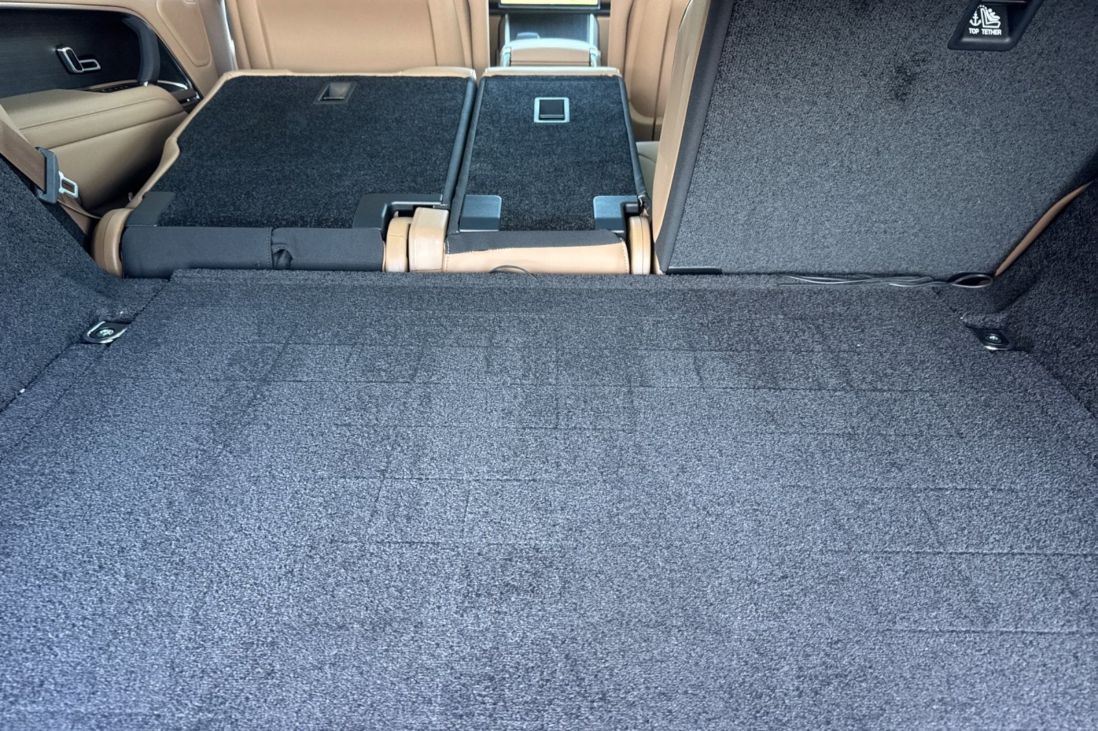 2026 Land Rover Range Rover SE