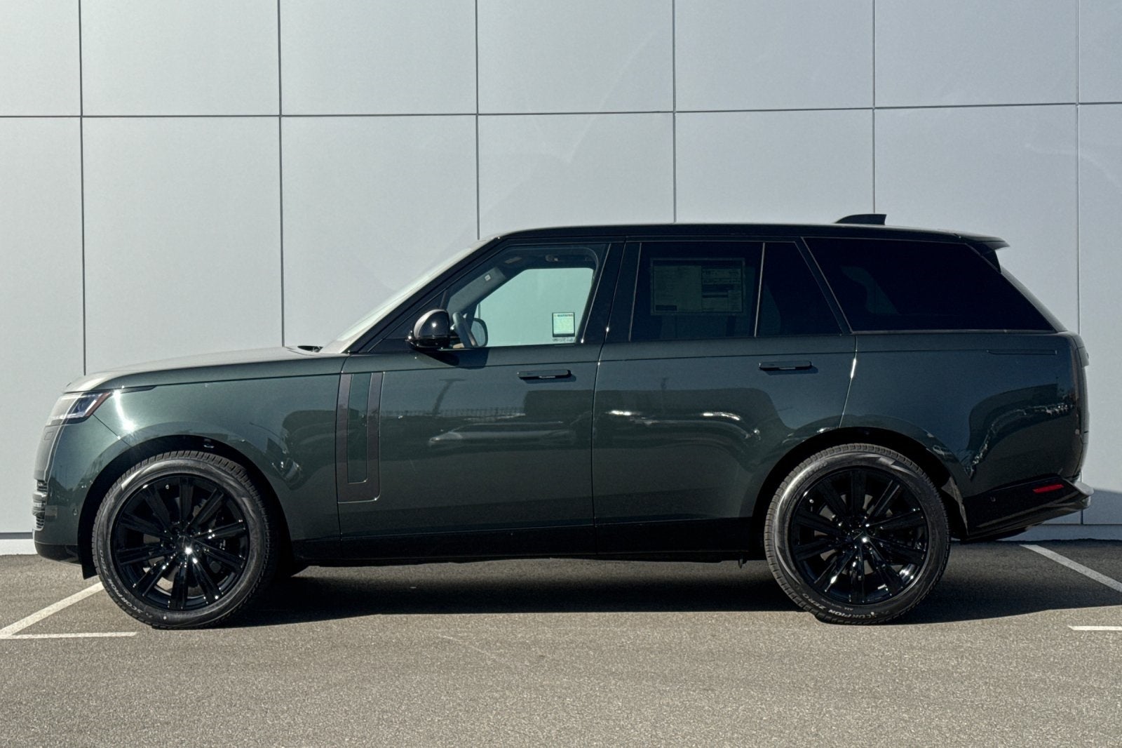 2026 Land Rover Range Rover SE