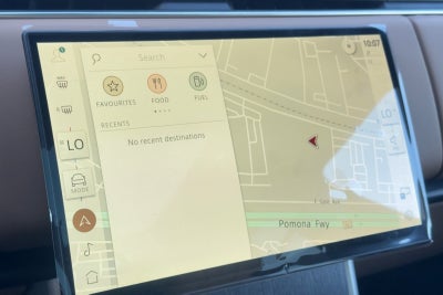 2026 Land Rover Range Rover SE