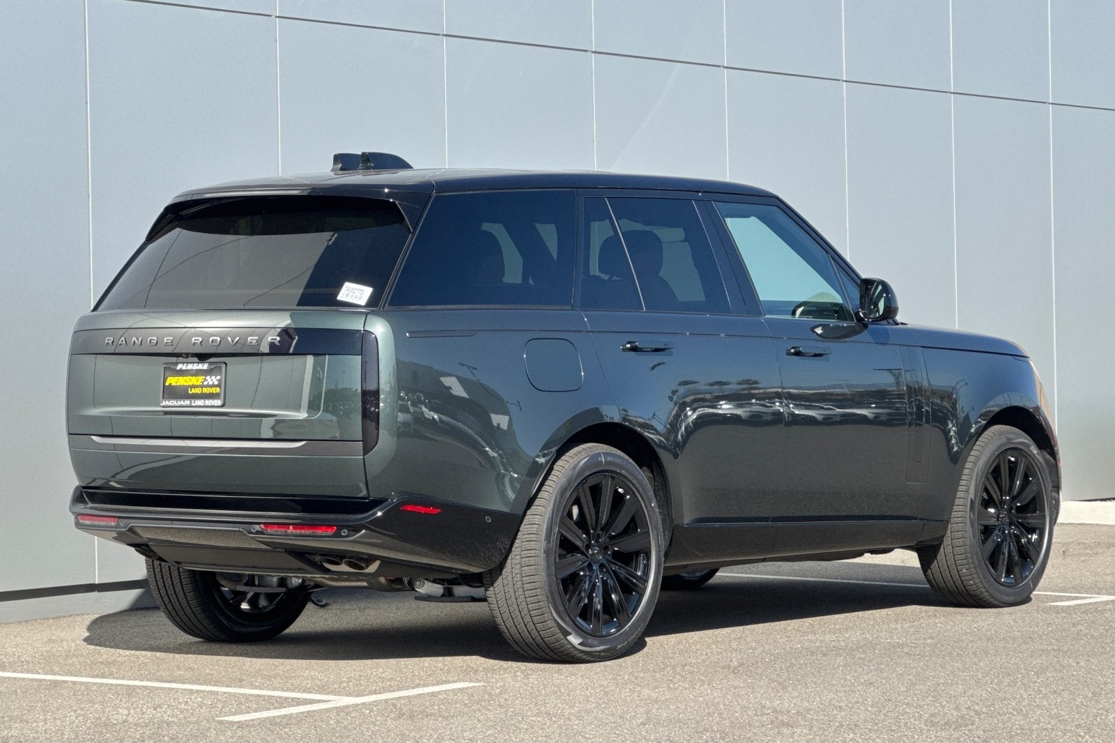 2026 Land Rover Range Rover SE