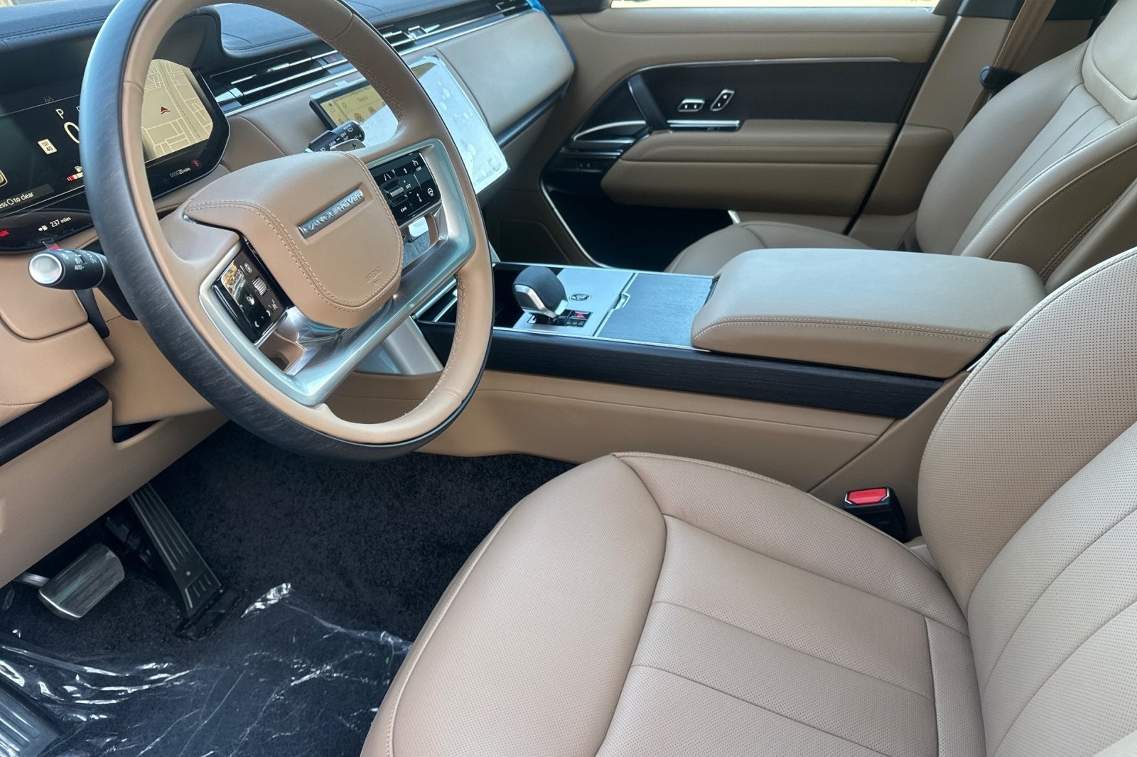 2026 Land Rover Range Rover SE