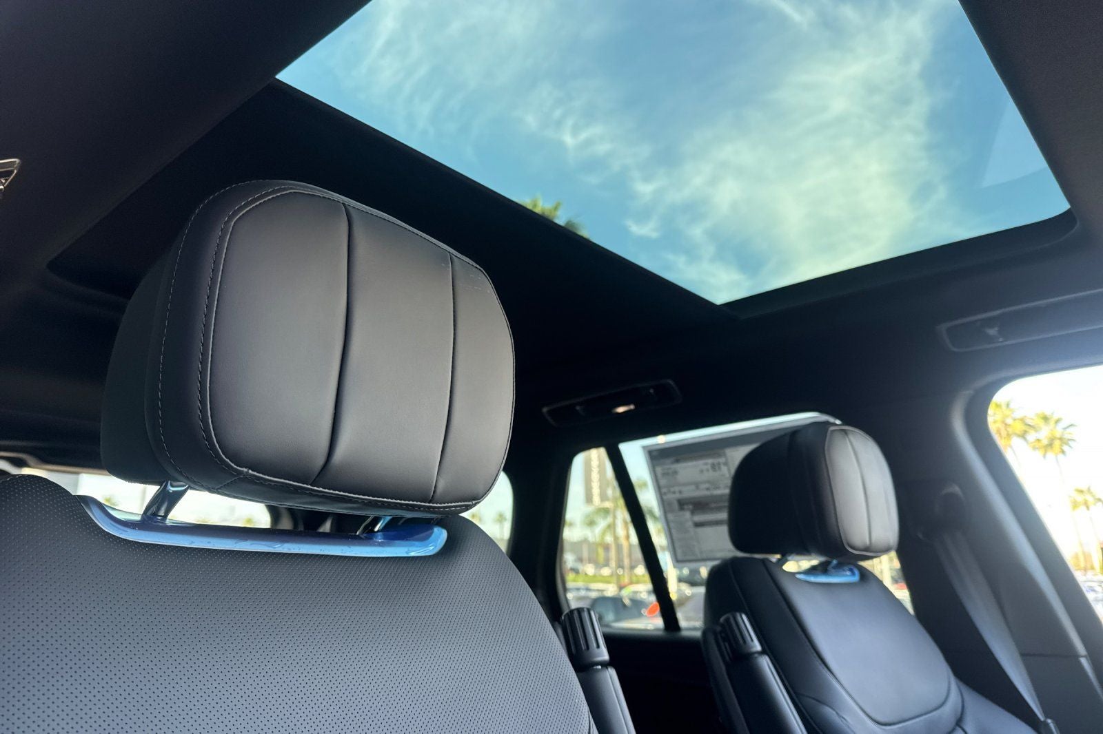 2026 Land Rover Range Rover SE