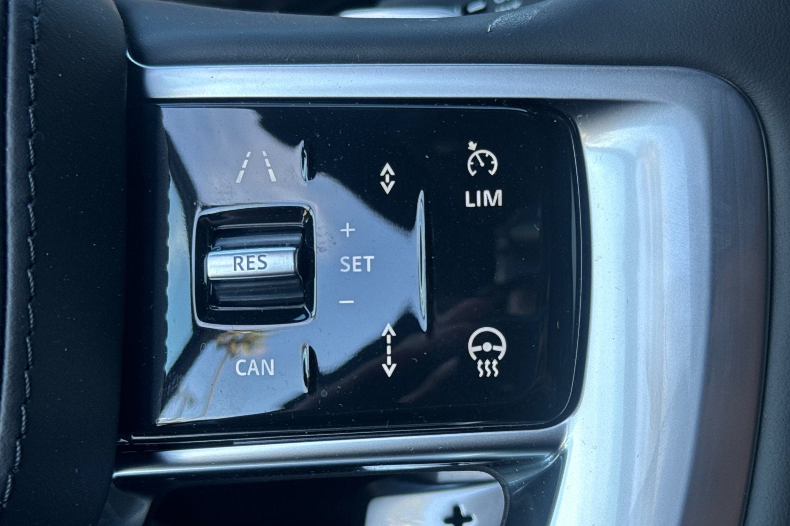 2026 Land Rover Range Rover SE