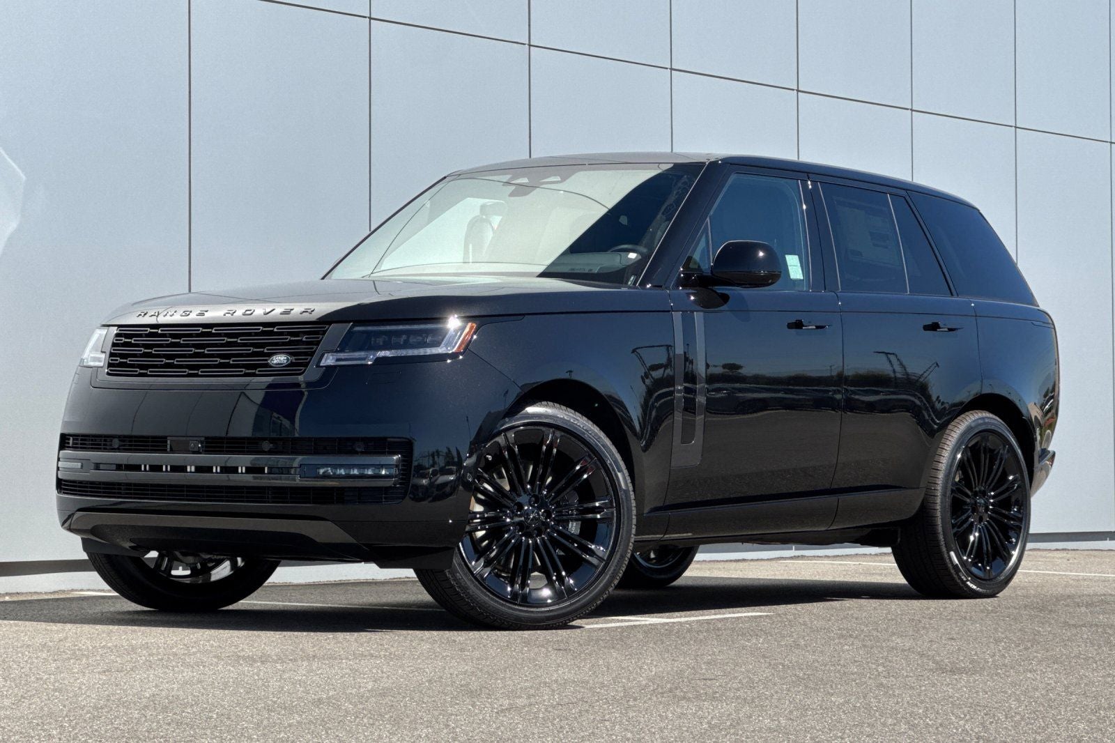 2026 Land Rover Range Rover SE