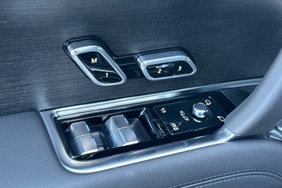 2026 Land Rover Range Rover SE