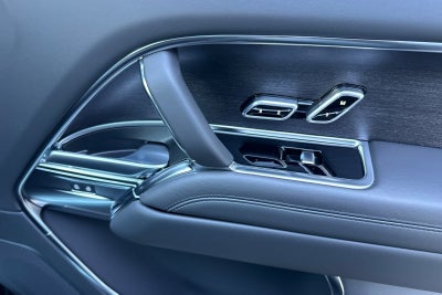 2026 Land Rover Range Rover SE