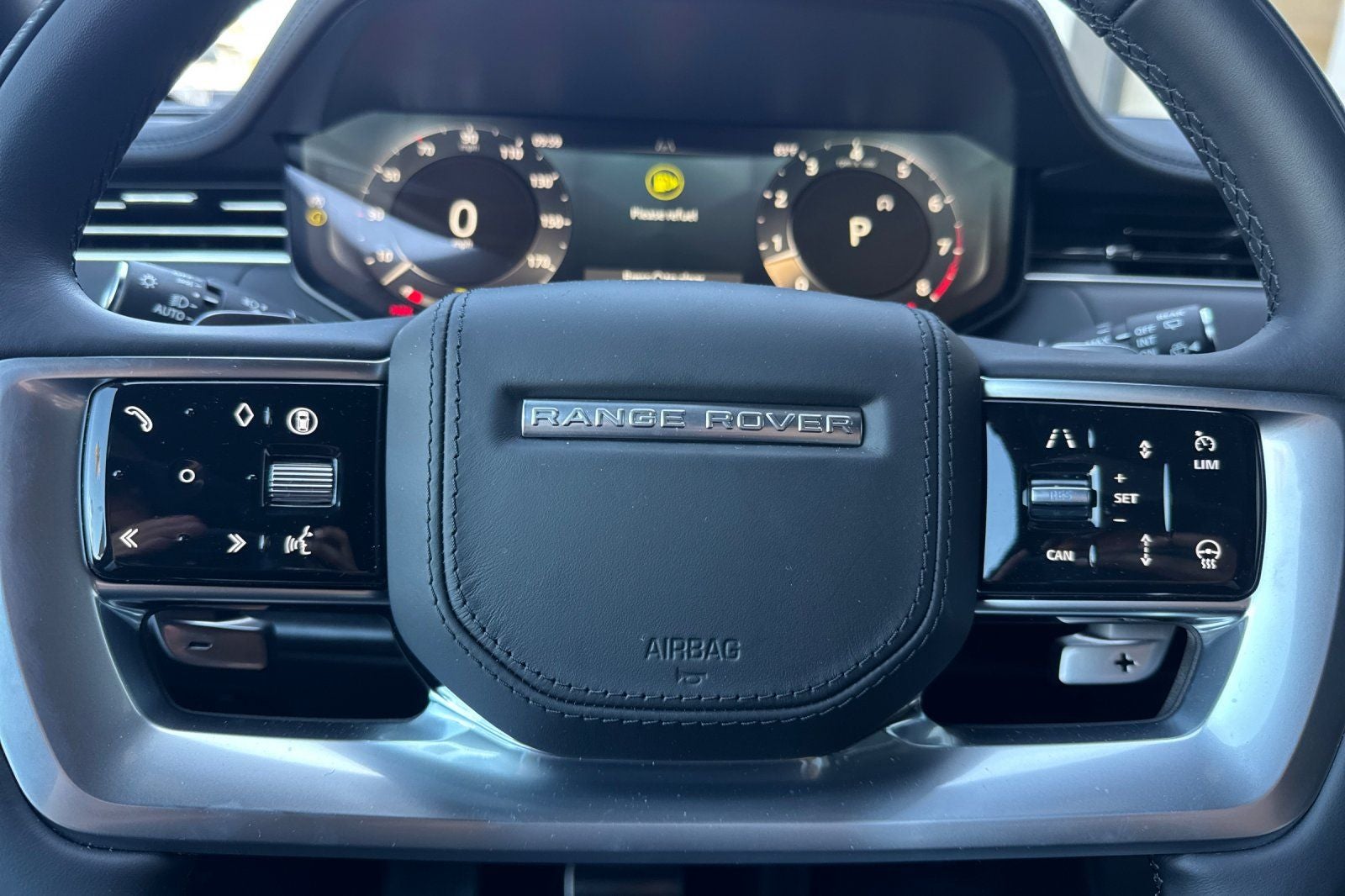 2026 Land Rover Range Rover SE