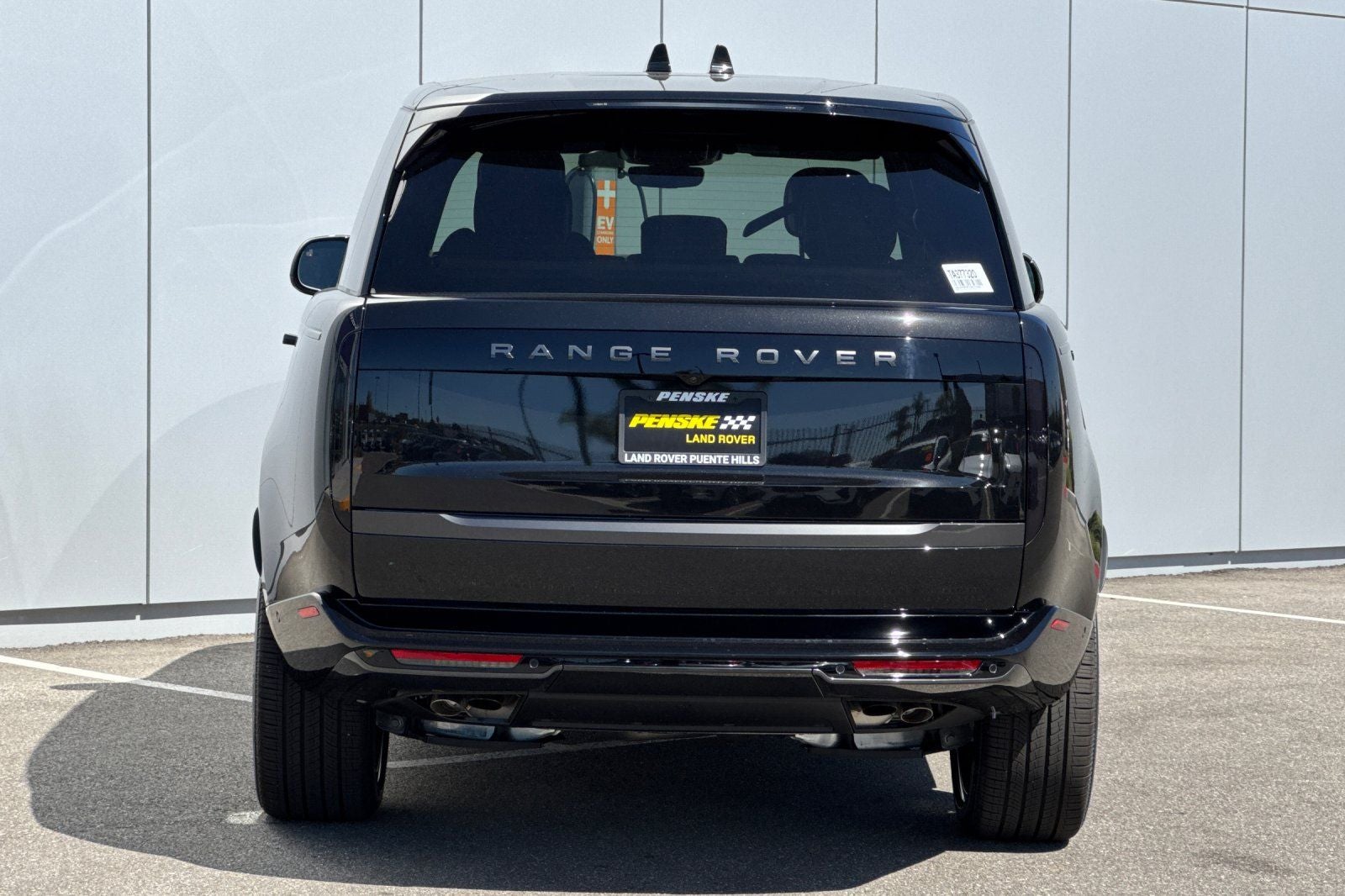 2026 Land Rover Range Rover SE