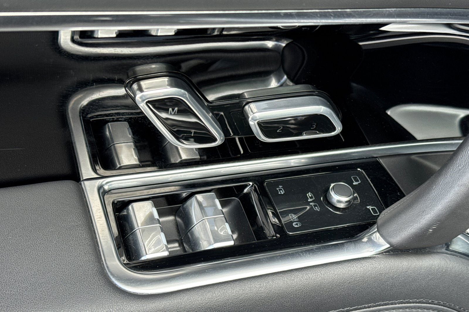 2024 Land Rover Range Rover SE