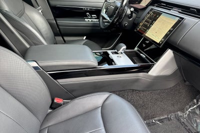 2024 Land Rover Range Rover SE