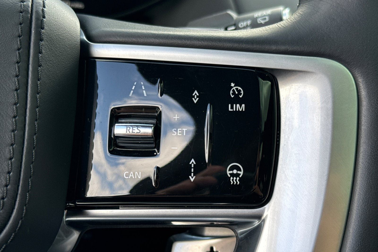 2024 Land Rover Range Rover SE