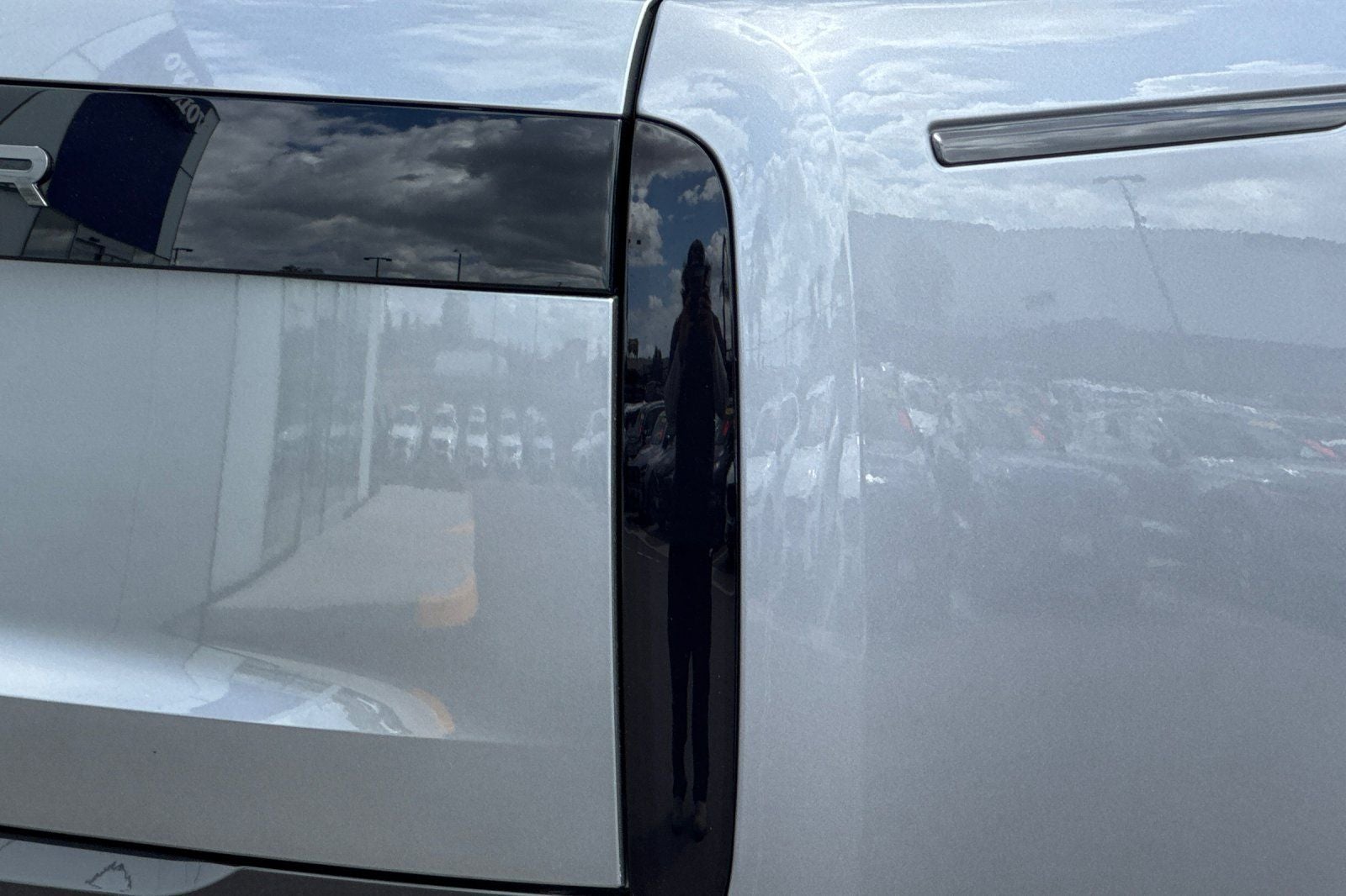 2024 Land Rover Range Rover SE