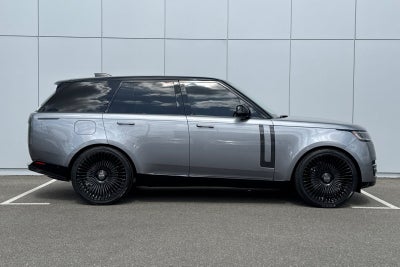 2024 Land Rover Range Rover SE