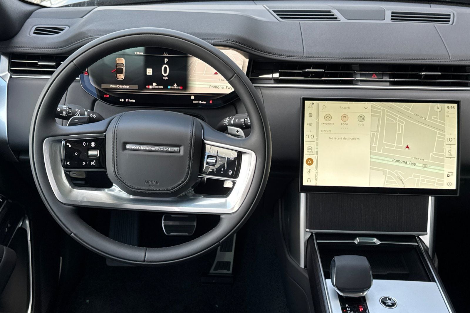 2026 Land Rover Range Rover SE