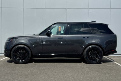 2026 Land Rover Range Rover SE