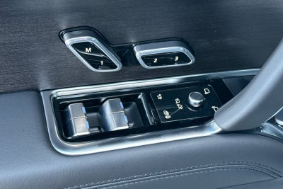 2026 Land Rover Range Rover Plug-In Hybrid SE