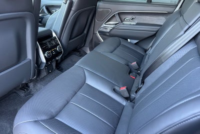 2026 Land Rover Range Rover Plug-In Hybrid SE