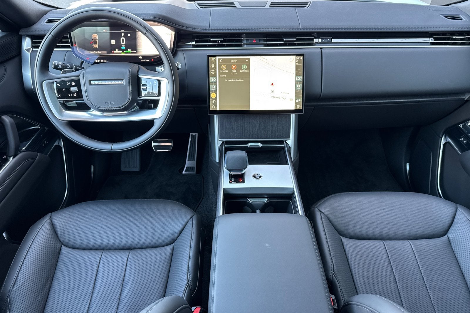 2026 Land Rover Range Rover Plug-In Hybrid SE