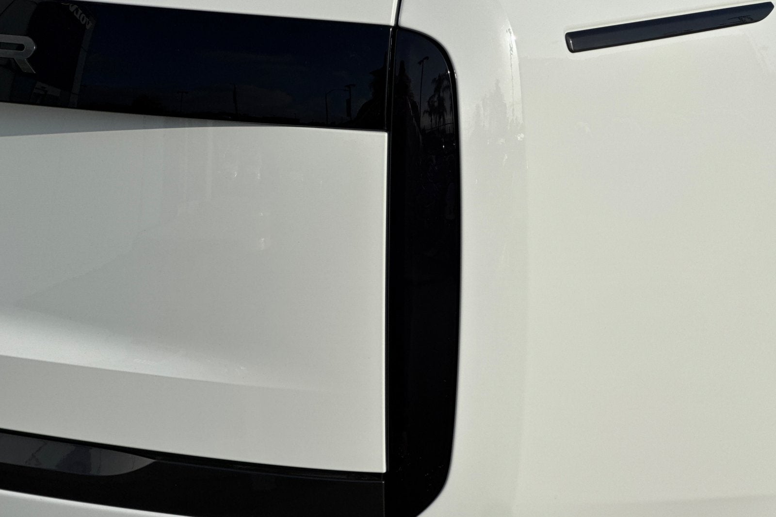2026 Land Rover Range Rover Plug-In Hybrid SE