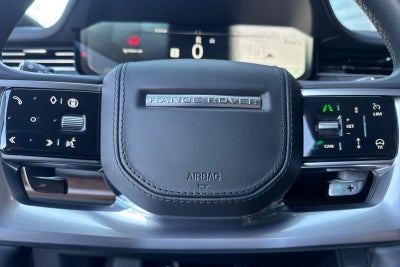 2025 Land Rover Range Rover Plug-In Hybrid SE