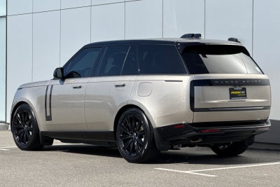 2025 Land Rover Range Rover Plug-In Hybrid SE