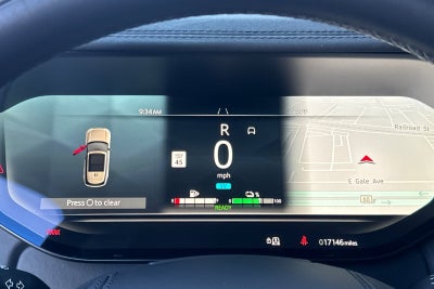 2025 Land Rover Range Rover Plug-In Hybrid SE