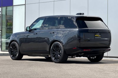 2026 Land Rover Range Rover Plug-In Hybrid SE