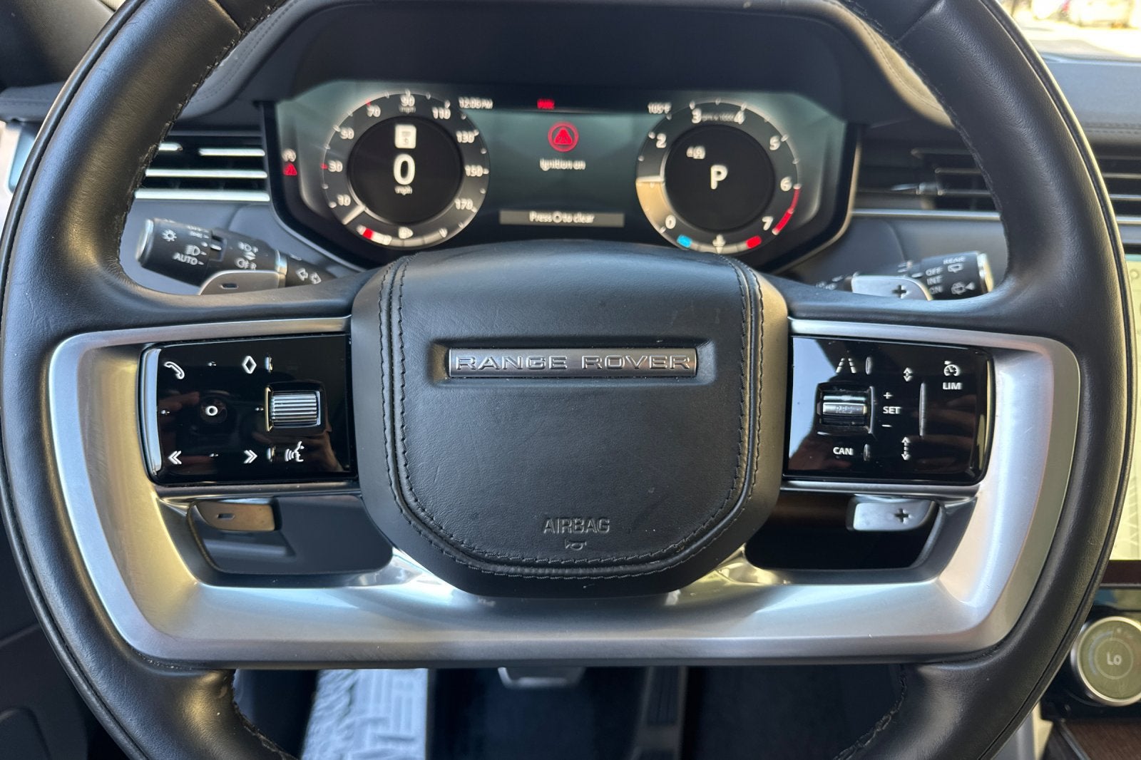 2023 Land Rover Range Rover SE