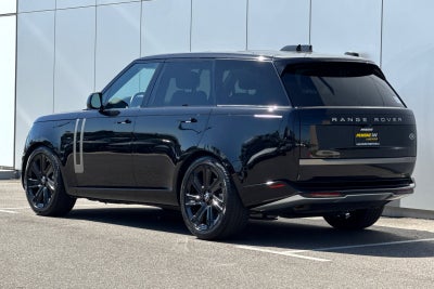 2023 Land Rover Range Rover SE