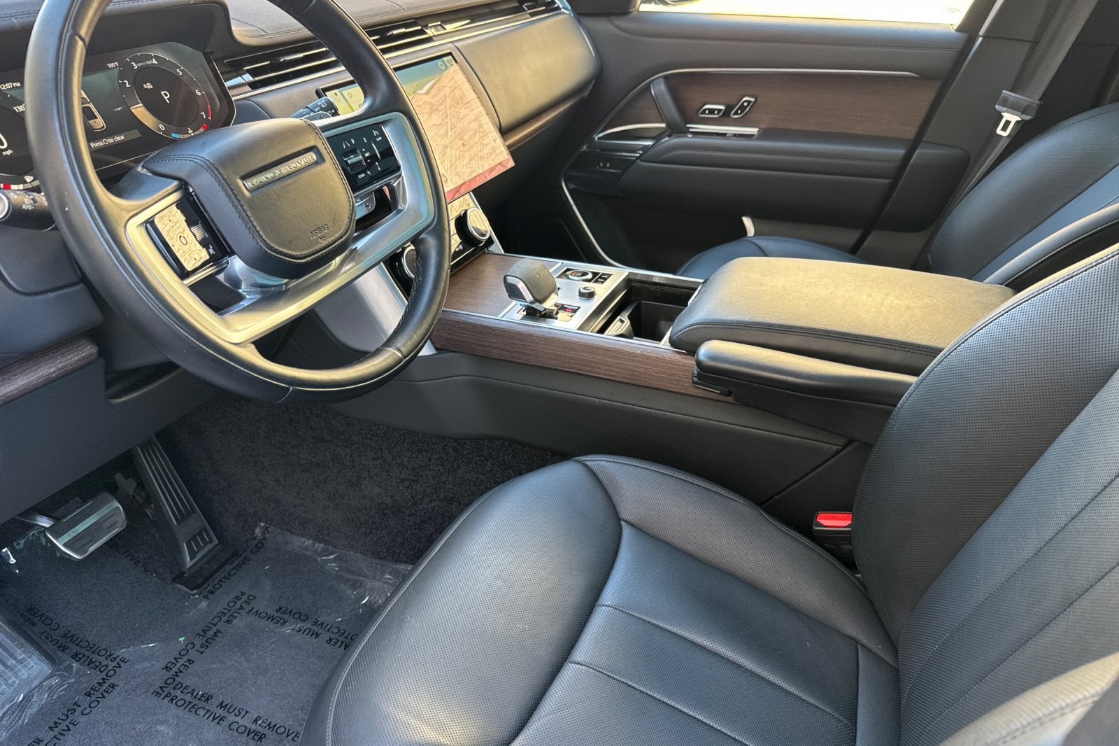 2023 Land Rover Range Rover SE