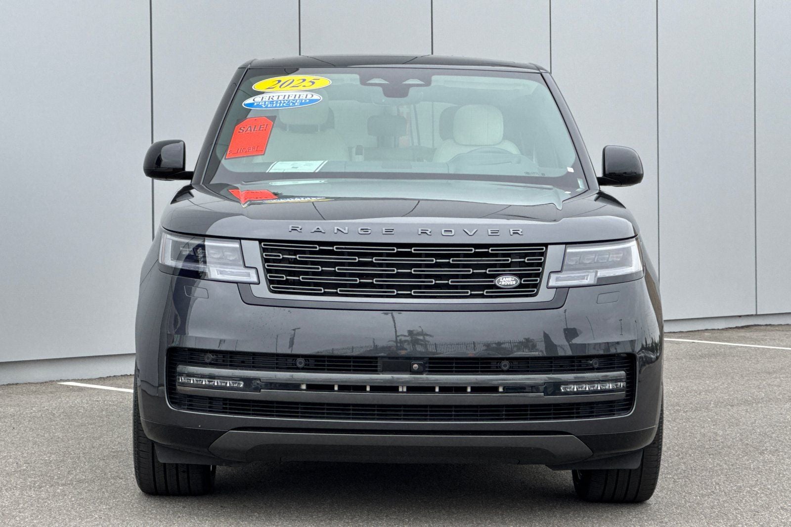 2025 Land Rover Range Rover SE