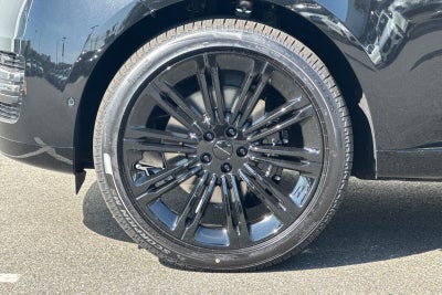 2026 Land Rover Range Rover SE