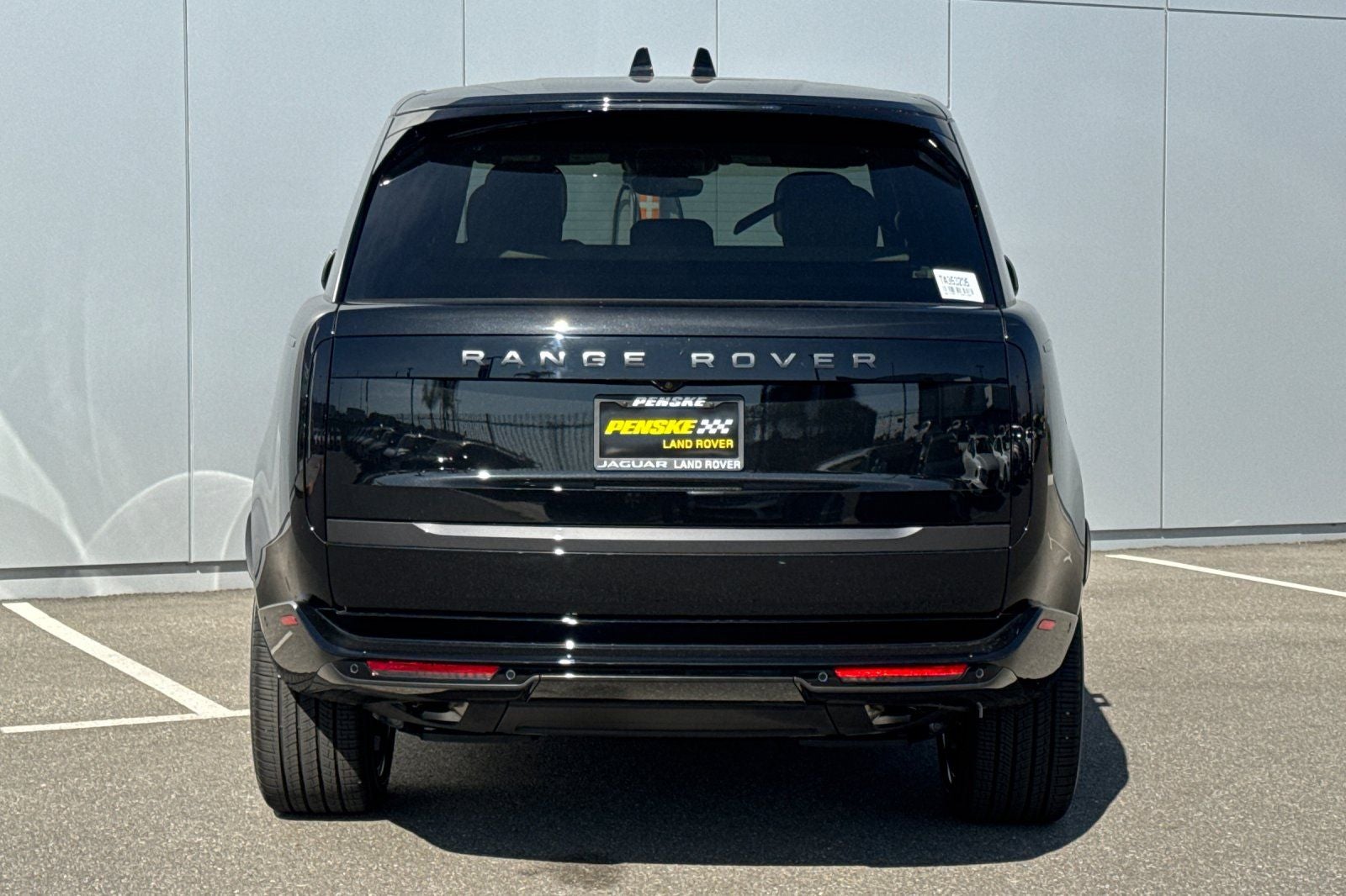 2026 Land Rover Range Rover SE