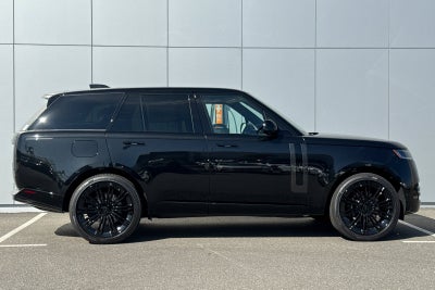 2026 Land Rover Range Rover SE
