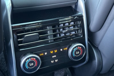 2026 Land Rover Range Rover SE