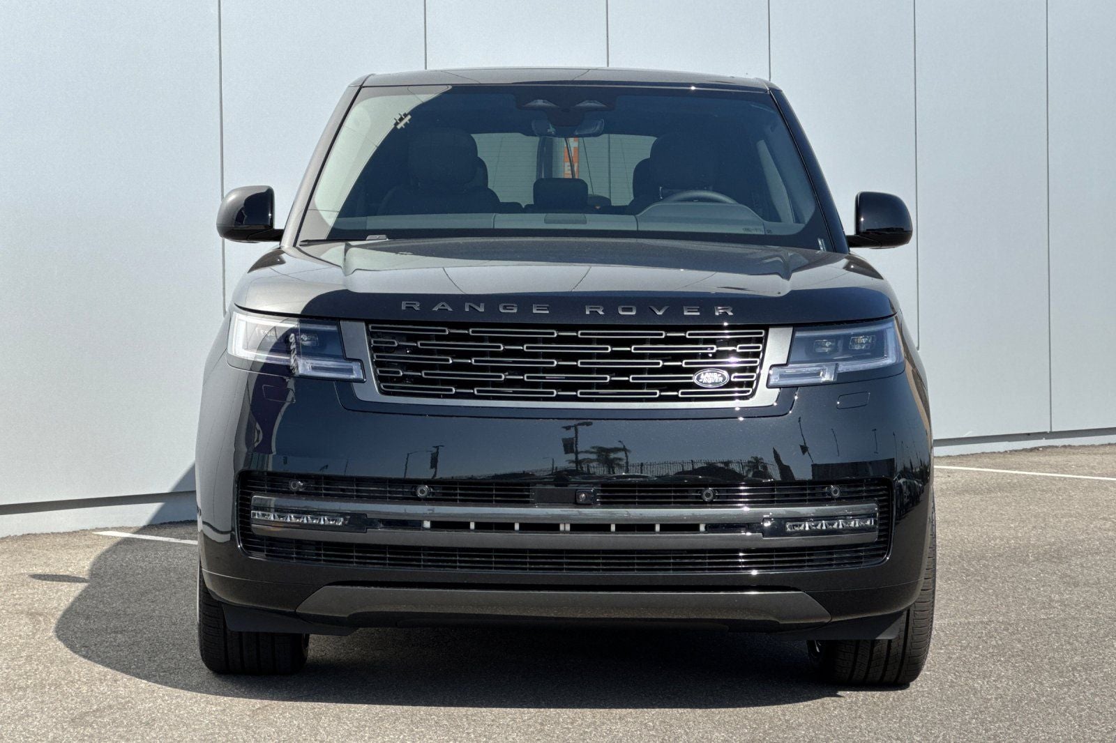 2026 Land Rover Range Rover SE