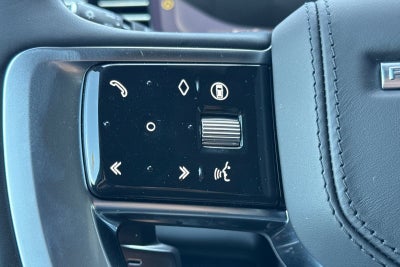 2026 Land Rover Range Rover SE