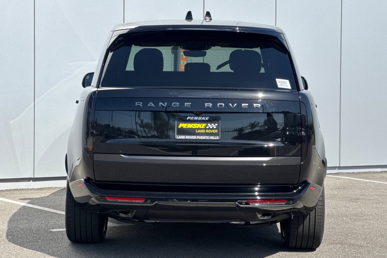 2026 Land Rover Range Rover SE