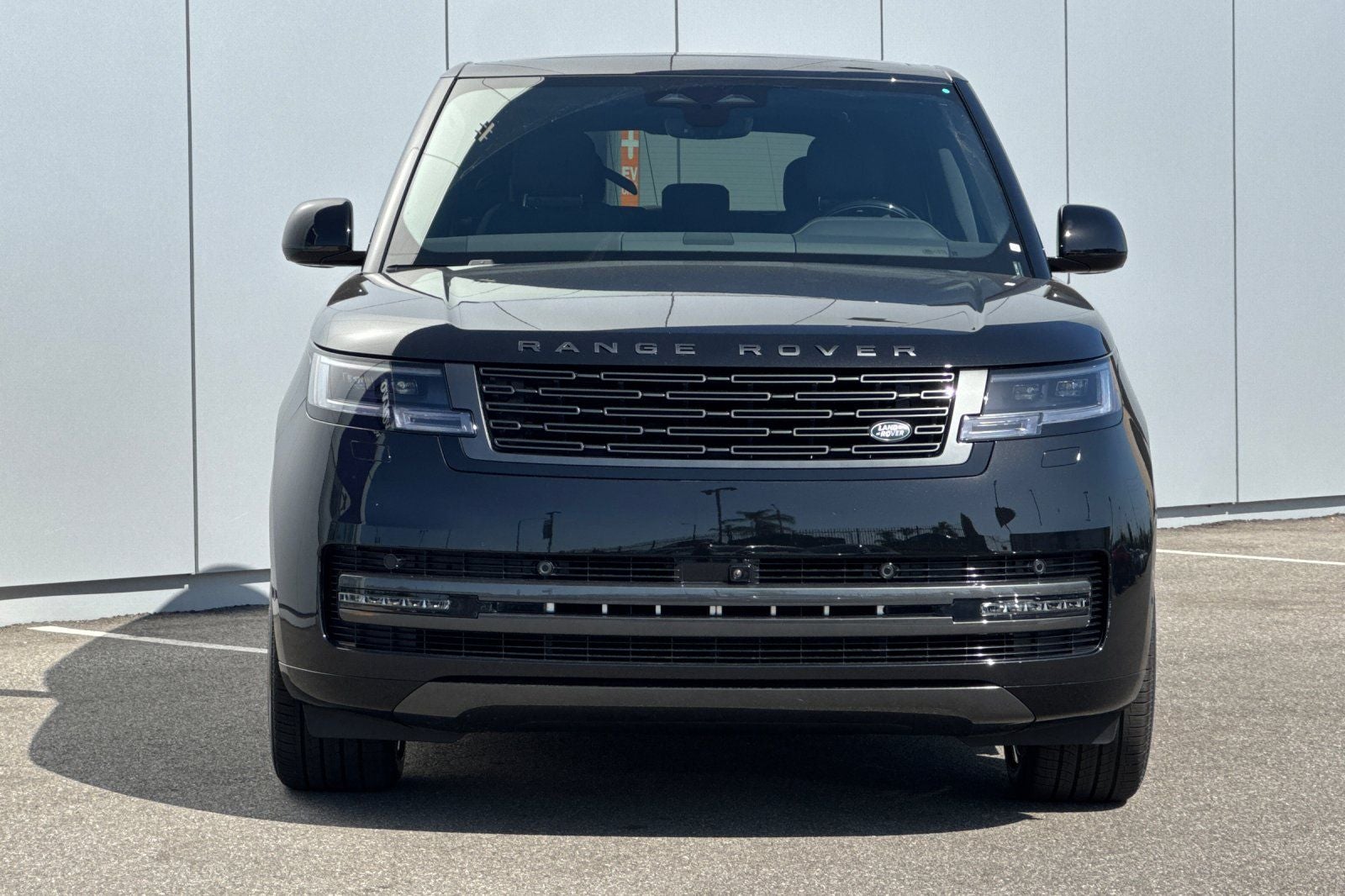 2026 Land Rover Range Rover SE