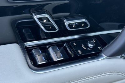 2026 Land Rover Range Rover SE