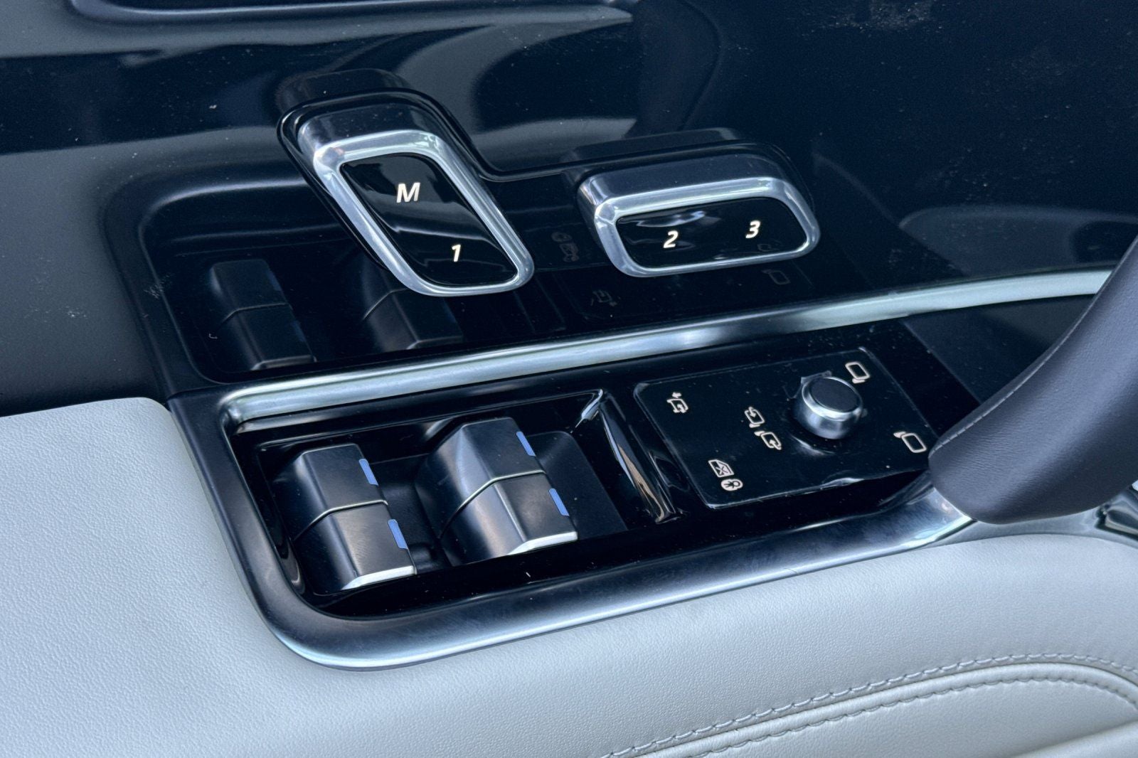 2026 Land Rover Range Rover SE