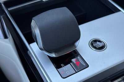 2026 Land Rover Range Rover SE