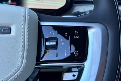 2026 Land Rover Range Rover SE