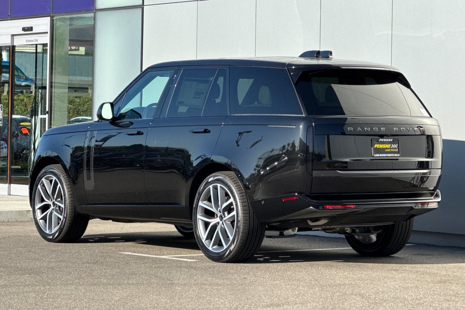2026 Land Rover Range Rover SE