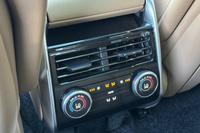 2027 Land Rover Range Rover SE