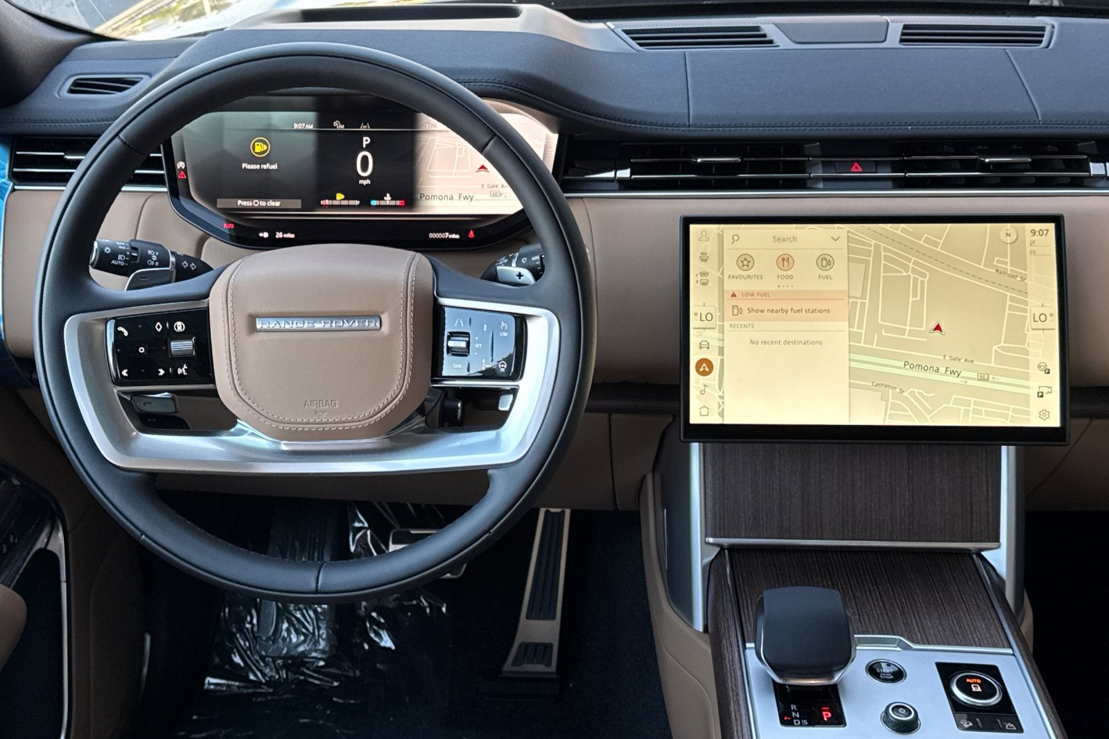 2027 Land Rover Range Rover SE