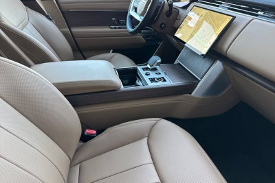 2027 Land Rover Range Rover SE